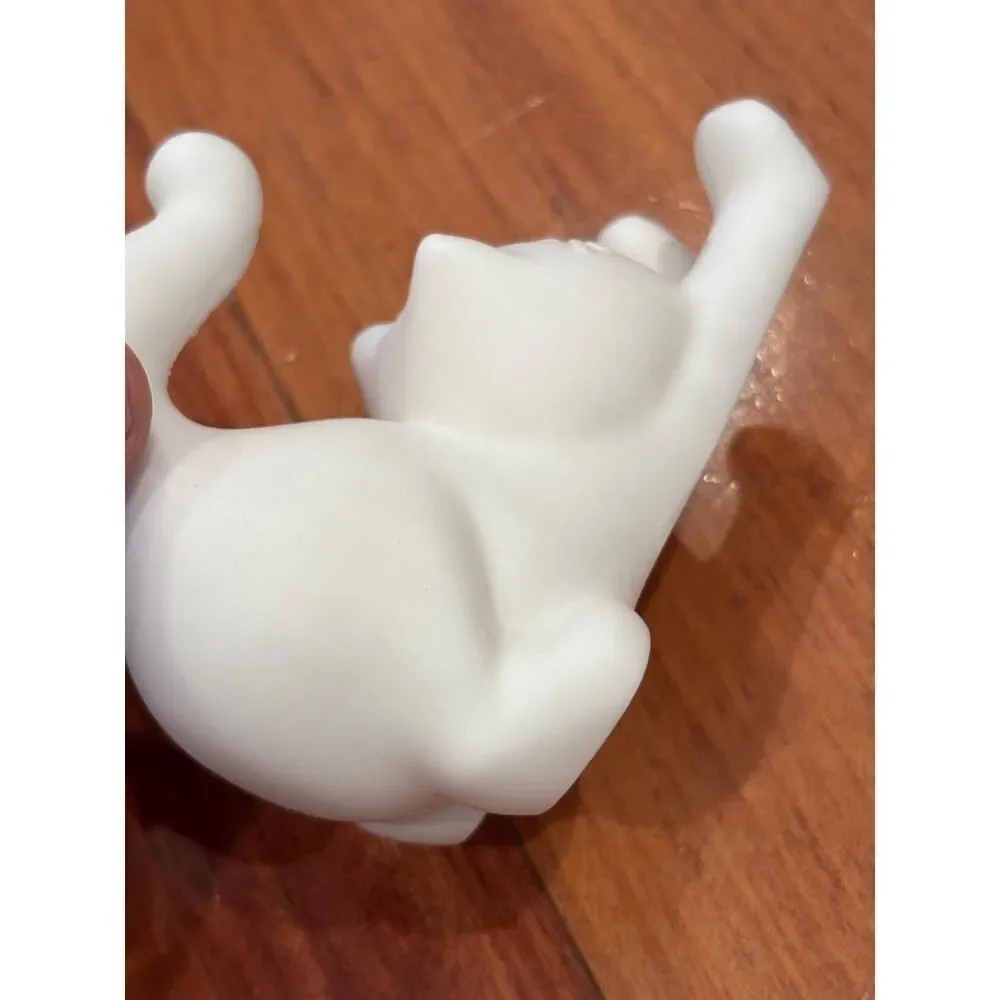 Cute Cat Phone Stand & Paint-Your-Own Figurine DIY Coloring Toy | Desk Accessory